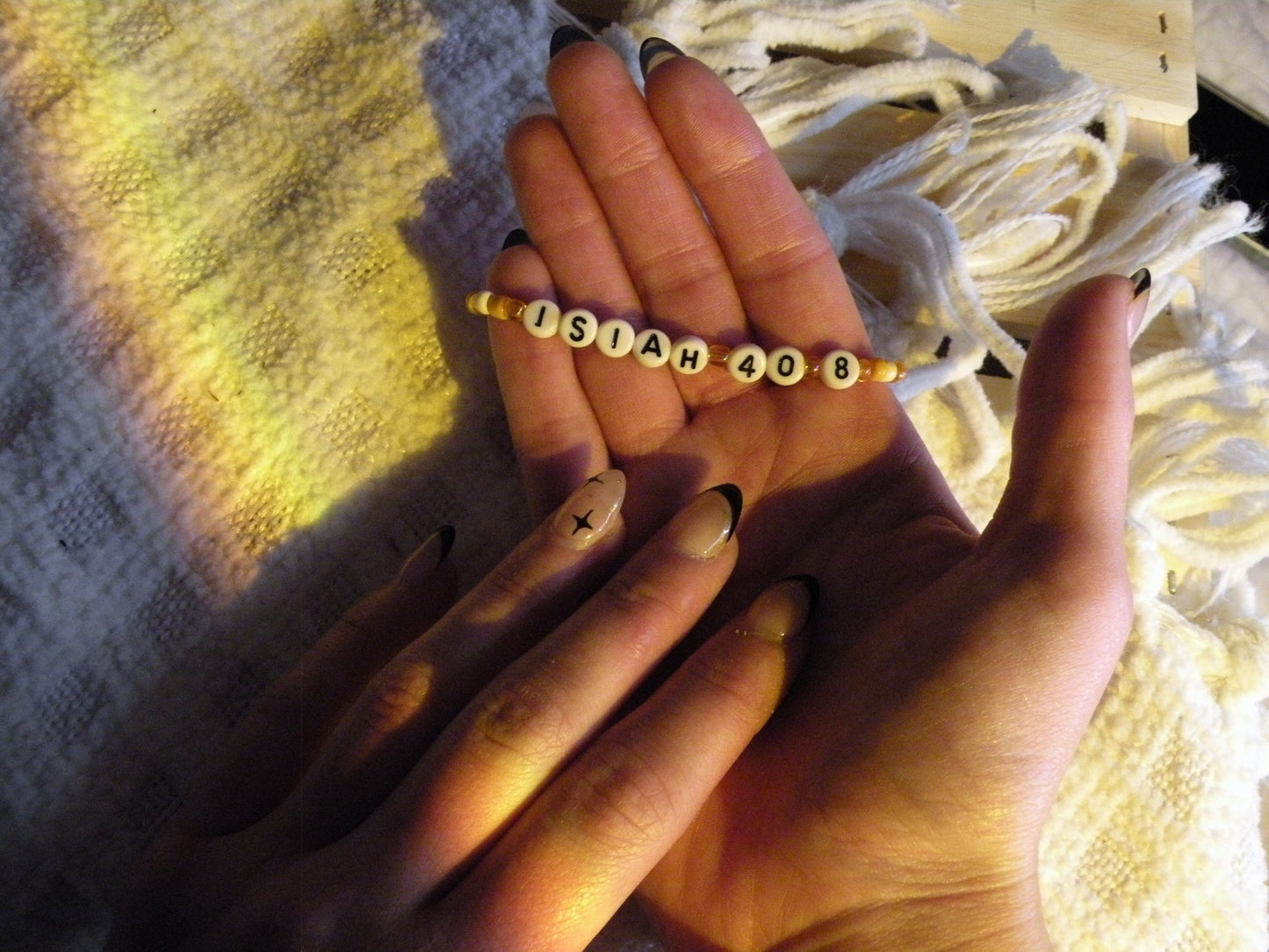 Isaiah 40:8 Beaded Bracelet